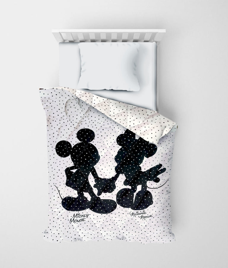 Minnie Mouse 100% Cotton Story Comforter - Toddler Size ( 150 x 100 cms) - Reversible Design