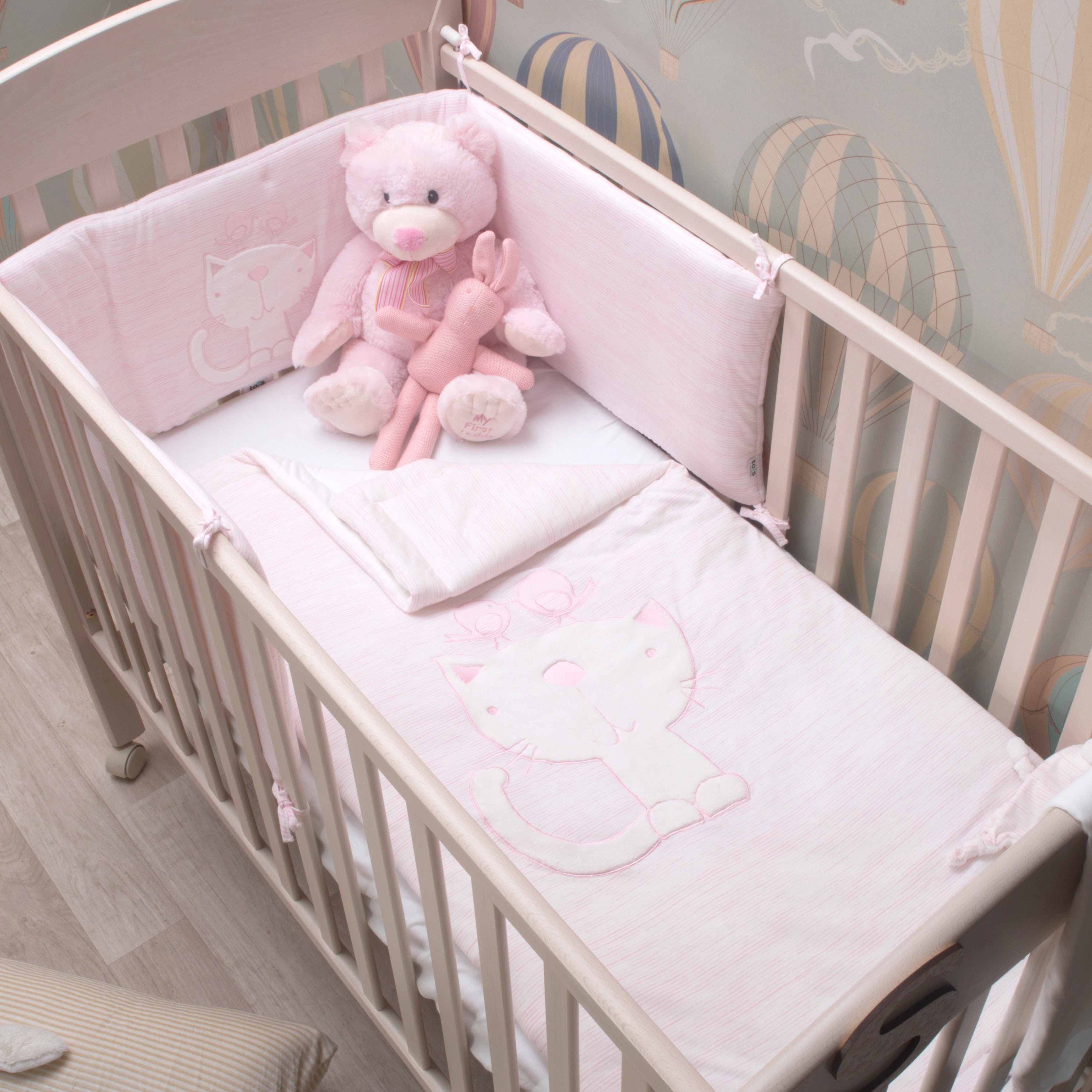 Tiny Tots Joy 3 Pcs Classic Crib Bedding Set - Pink